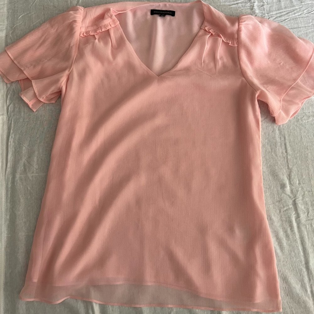 Banana Republic Silk Flutter Sleeve Blouse